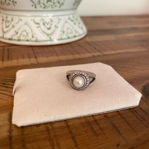 Authentic Pearl David Yurman Ring